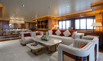 Lady I yacht charter lifestyle
