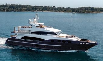 Grand Cru yacht charter Gulf Craft Motor Yacht