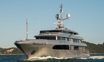 Regina D'Italia yacht charter Codecasa Motor Yacht