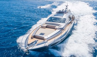 Beyond yacht charter Pershing Motor Yacht