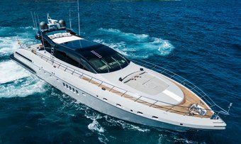 Five Star yacht charter lifestyle