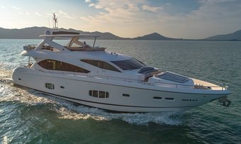 Maxxx yacht charter Sunseeker Motor Yacht