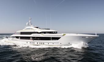 Solemates yacht charter Heesen Motor Yacht