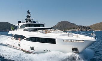 Mad Day yacht charter Gulf Craft Motor Yacht