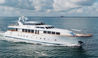 Sky yacht charter Broward Motor Yacht