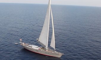 Dwinger yacht charter Royal Huisman Sail Yacht
