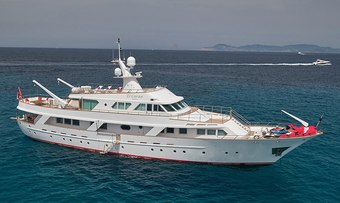 Deneb's Daughters yacht charter Benetti Motor Yacht