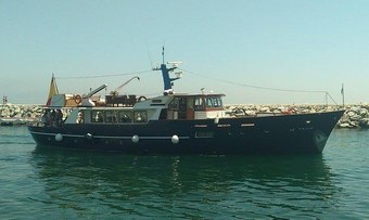 Falcao Uno yacht charter Van de Voorde Motor Yacht