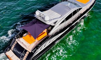 Scratch yacht charter lifestyle