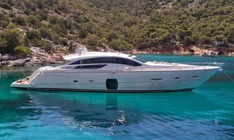 For Ever yacht charter Pershing Motor Yacht