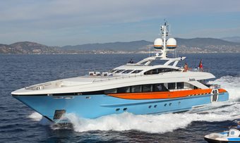 Aurelia yacht charter Heesen Motor Yacht