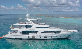 Cool Breeze yacht charter Benetti Motor Yacht