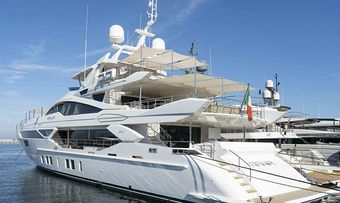 Rania yacht charter Benetti Motor Yacht