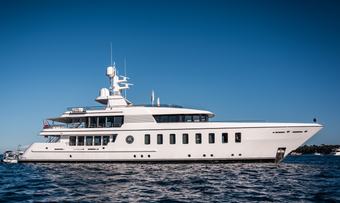 Gladiator yacht charter Feadship Motor Yacht