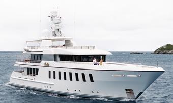 Bella yacht charter Feadship Motor Yacht