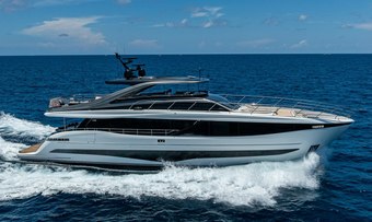 R&R yacht charter Princess Motor Yacht