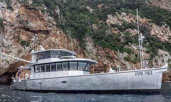 Grey Wolf II yacht charter Circa Marine & Industrial Motor Yacht