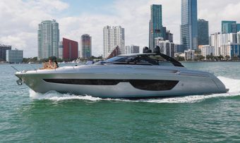 Not Yet yacht charter Riva Motor Yacht