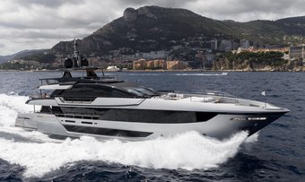 Tasty Waves yacht charter Riva Motor Yacht