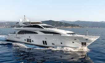 Arion yacht charter Couach Motor Yacht