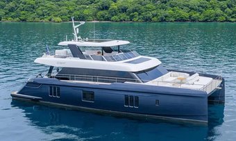 Colibri yacht charter Sunreef Yachts Motor Yacht