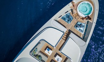 Glory yacht charter lifestyle