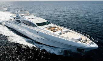 Royale X yacht charter Mangusta Motor Yacht