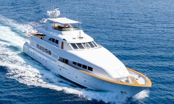 Merve yacht charter lifestyle