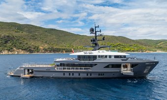 M yacht charter Sanlorenzo Motor Yacht