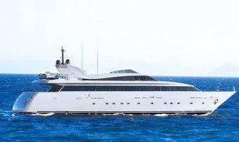 Nova yacht charter Mondo Marine Motor Yacht