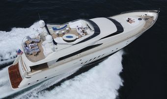 Lucky Life yacht charter lifestyle