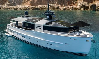 Dhamma II yacht charter Arcadia Motor Yacht