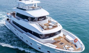 Bluestone 1 yacht charter lifestyle