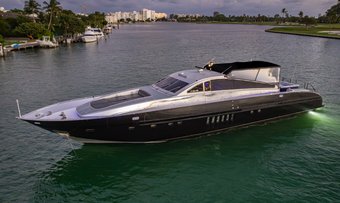 Just For Fun yacht charter Leopard Motor Yacht