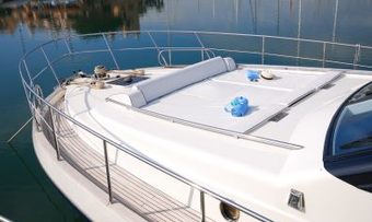 Phlora yacht charter lifestyle