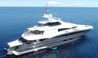 Totem yacht charter Heesen Motor Yacht
