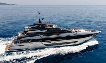 Sette yacht charter lifestyle