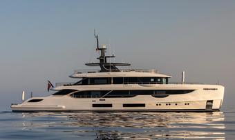 Tosun yacht charter Benetti Motor Yacht