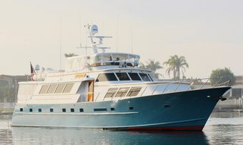 Reflections yacht charter Broward Motor Yacht