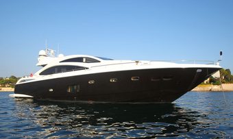 BST Sunrise yacht charter Sunseeker Motor Yacht