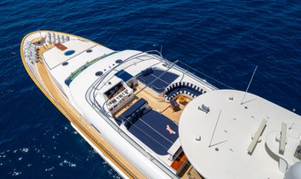 Conte Stefani yacht charter lifestyle