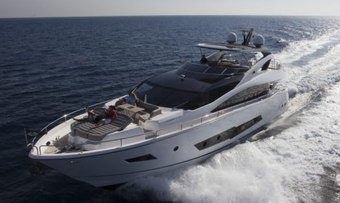 Jupju yacht charter Sunseeker Motor Yacht