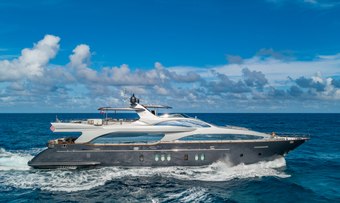 Tail Lights yacht charter Azimut Motor Yacht