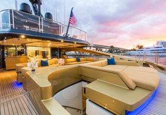 Khalilah yacht charter lifestyle
                        