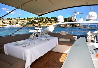 Lady M yacht charter lifestyle