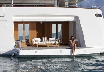 Seanna yacht charter lifestyle
                        