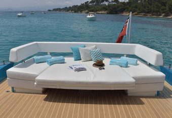 Little One yacht charter lifestyle