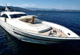 Pure yacht charter lifestyle
                        