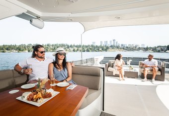 Chillin' yacht charter lifestyle
                        