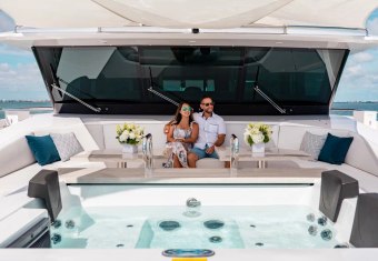 Liquid Cooling yacht charter lifestyle
                        